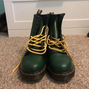 Barely Worn Dr.Marten Boots
